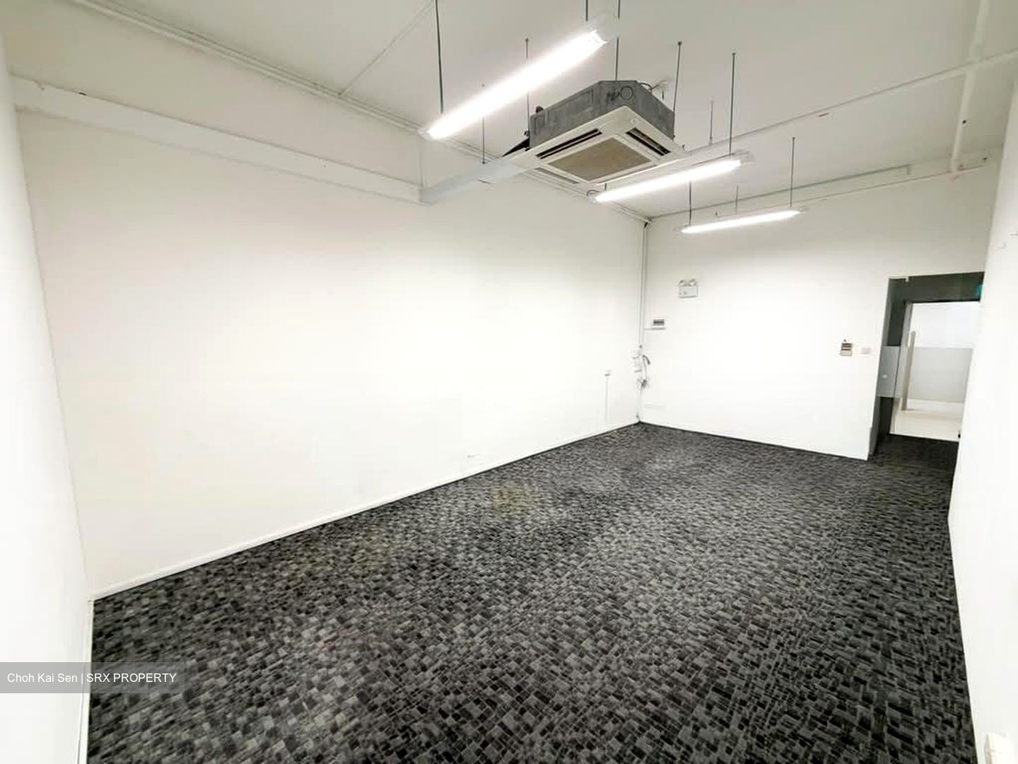Oxley Bizhub 2 (D14), Factory #547970901
